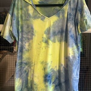 Sportelle Blue and Yellow Tie-Dye V-Neck Top